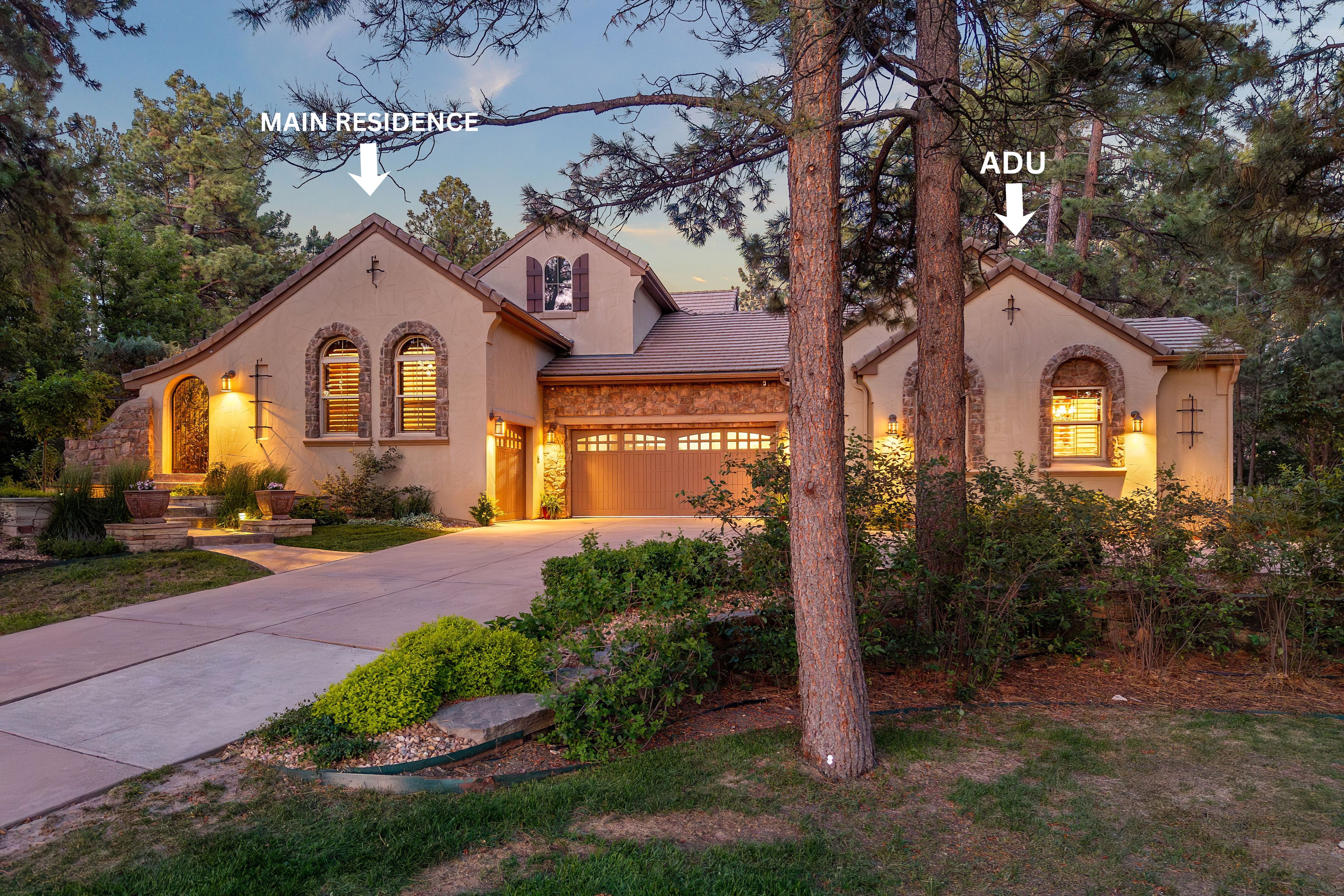  Set On Nearly One Acre In The Village At Castle Pines - 物件實景