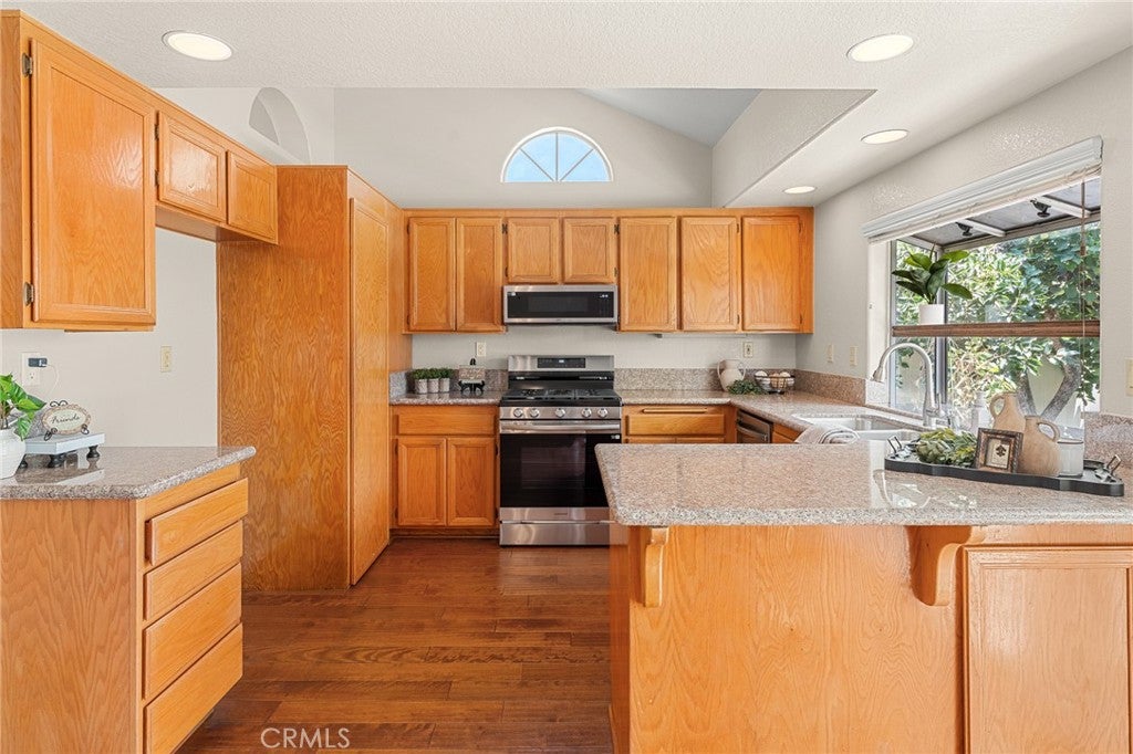 Loma Linda, California, 92354, United States, 3 Bedrooms Bedrooms, ,2 BathroomsBathrooms,Residential,For Sale,1921715