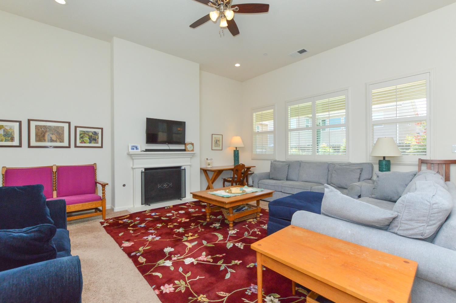 Clovis, California, 93619, United States, 4 Bedrooms Bedrooms, ,2 BathroomsBathrooms,Residential,For Sale,1873702