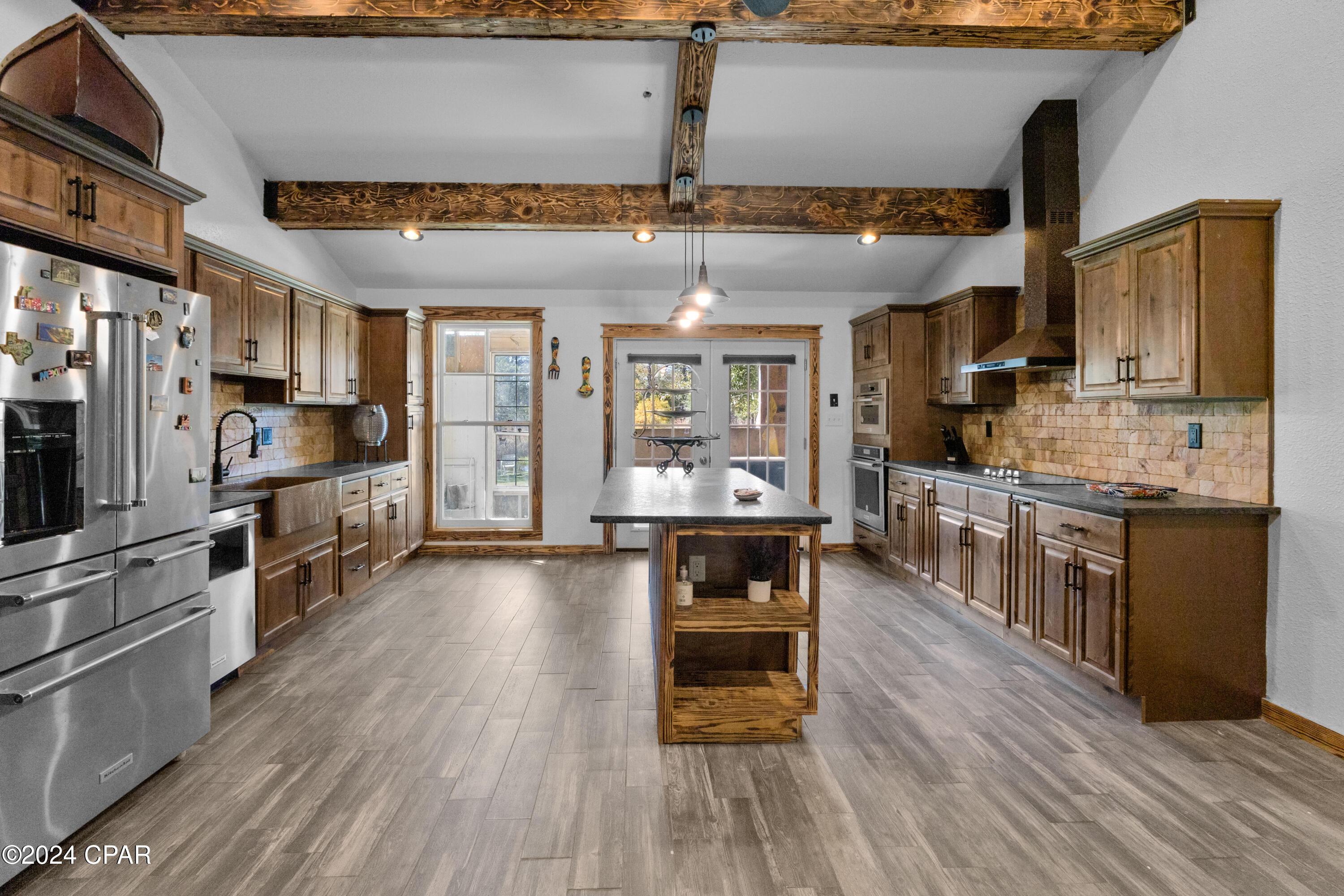 Ponce De Leon, Florida, 32455, United States, 5 Bedrooms Bedrooms, ,3 BathroomsBathrooms,Residential,For Sale,2006155