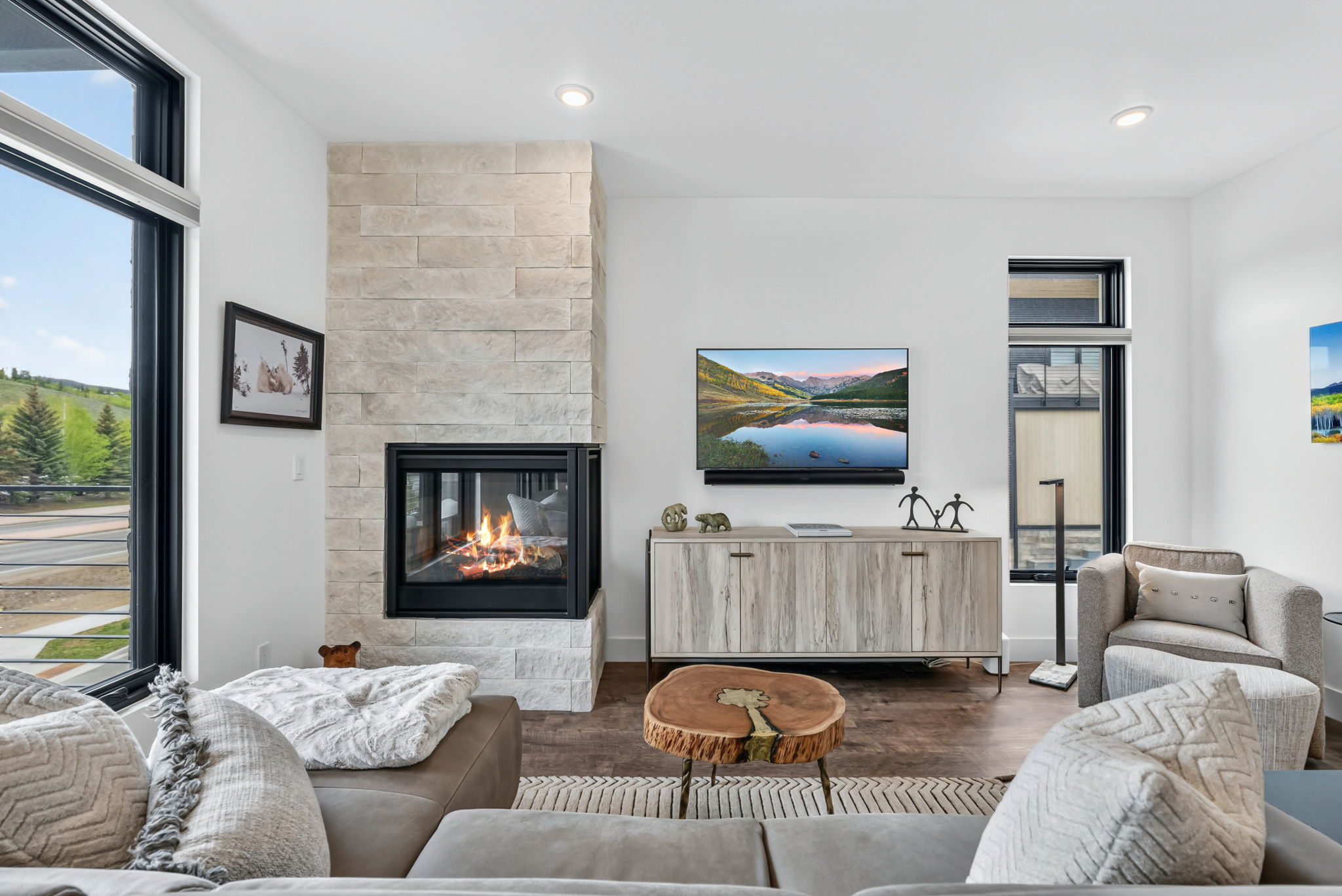  Enjoy Stunning Gore Range Views From Après Shores B21 - 物件實景