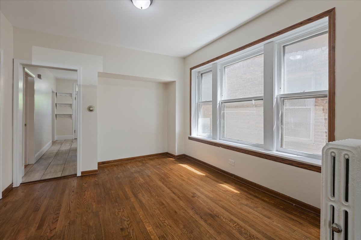 Evanston, Illinois, 60202, United States, 4 Bedrooms Bedrooms, ,Residential,For Sale,1923583