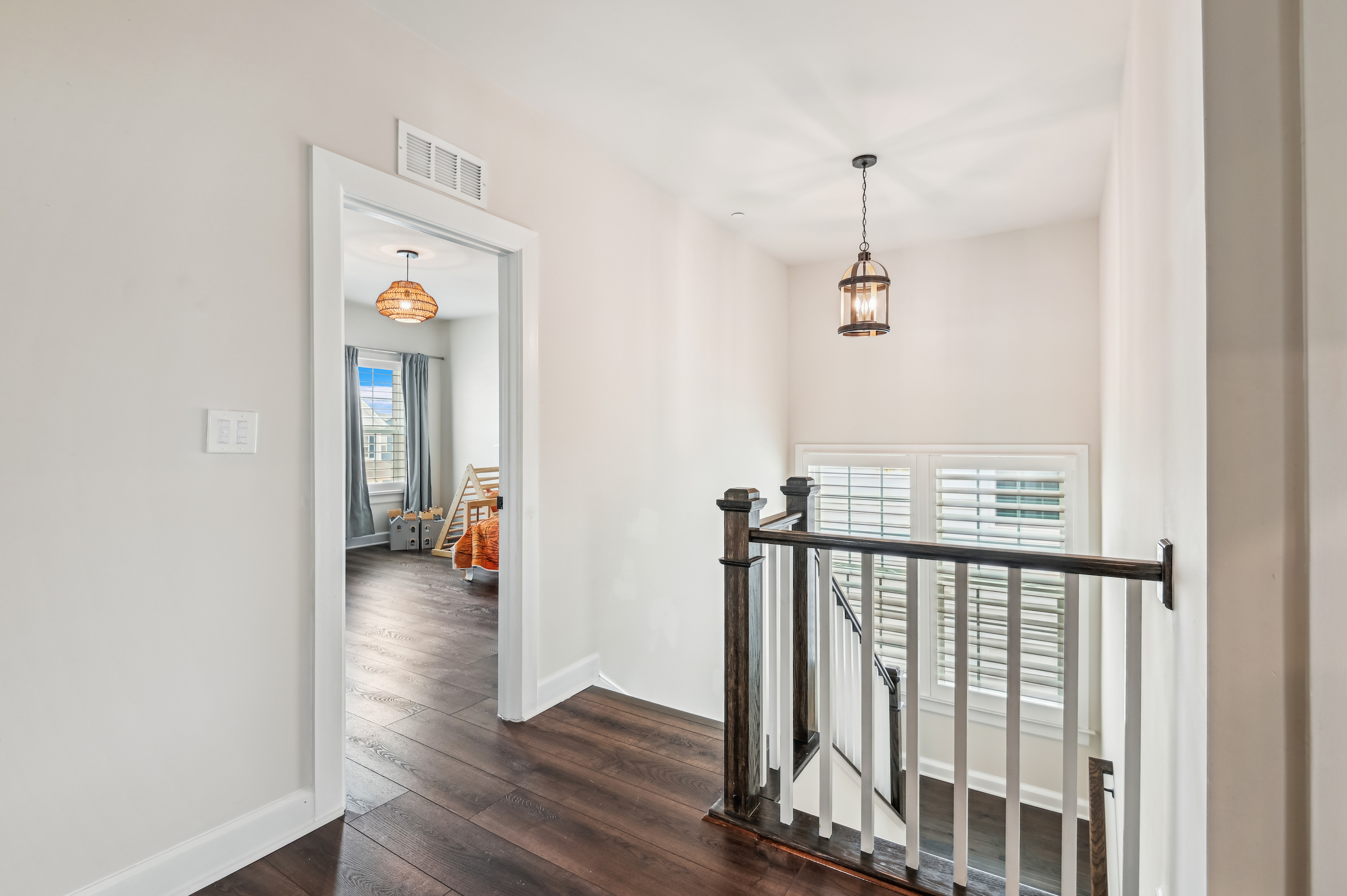  TWO RIVERS - 物件實景