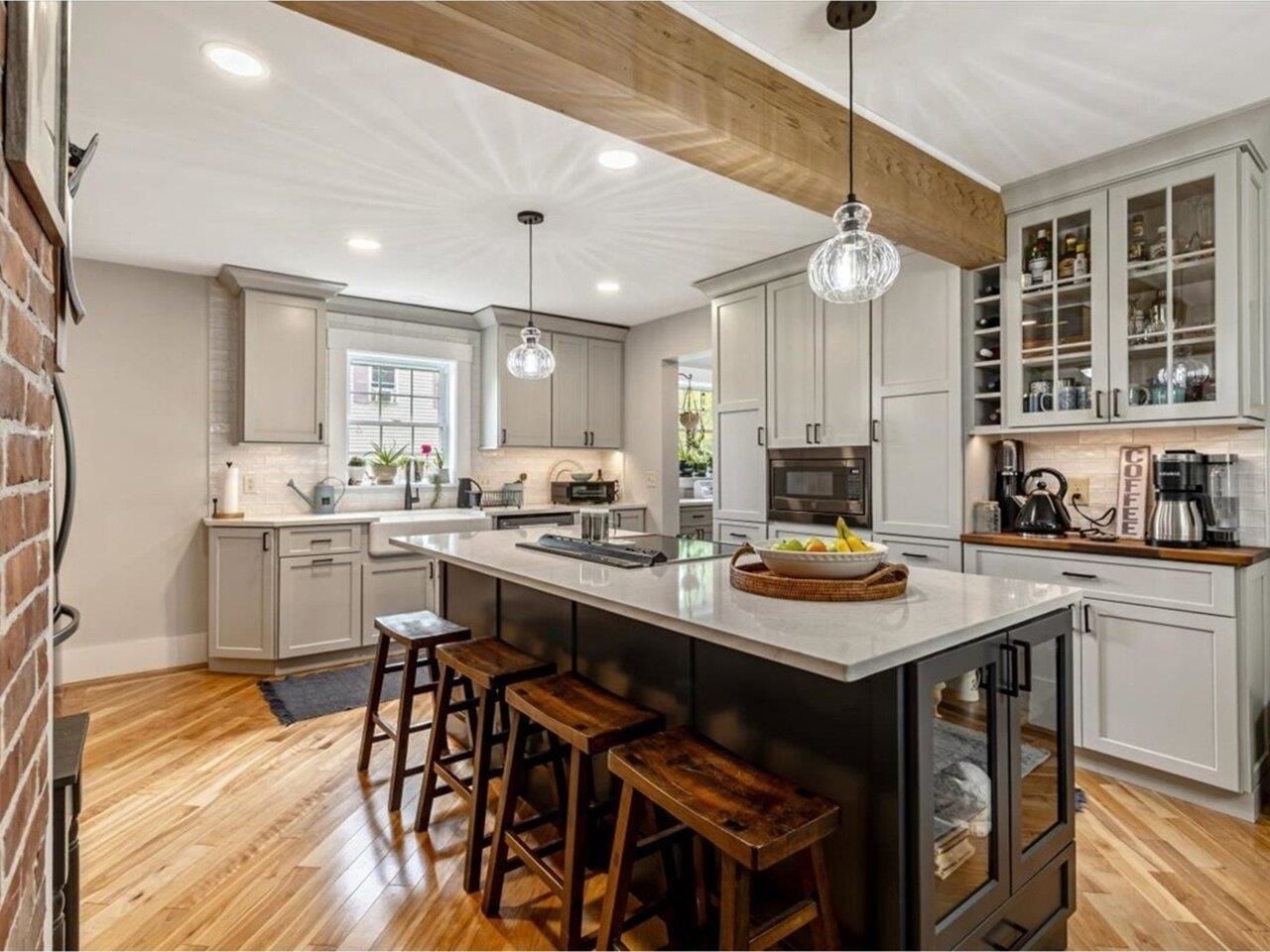 Fairfax, Vermont, 05454, United States, 3 Bedrooms Bedrooms, ,2 BathroomsBathrooms,Residential,For Sale,1846617