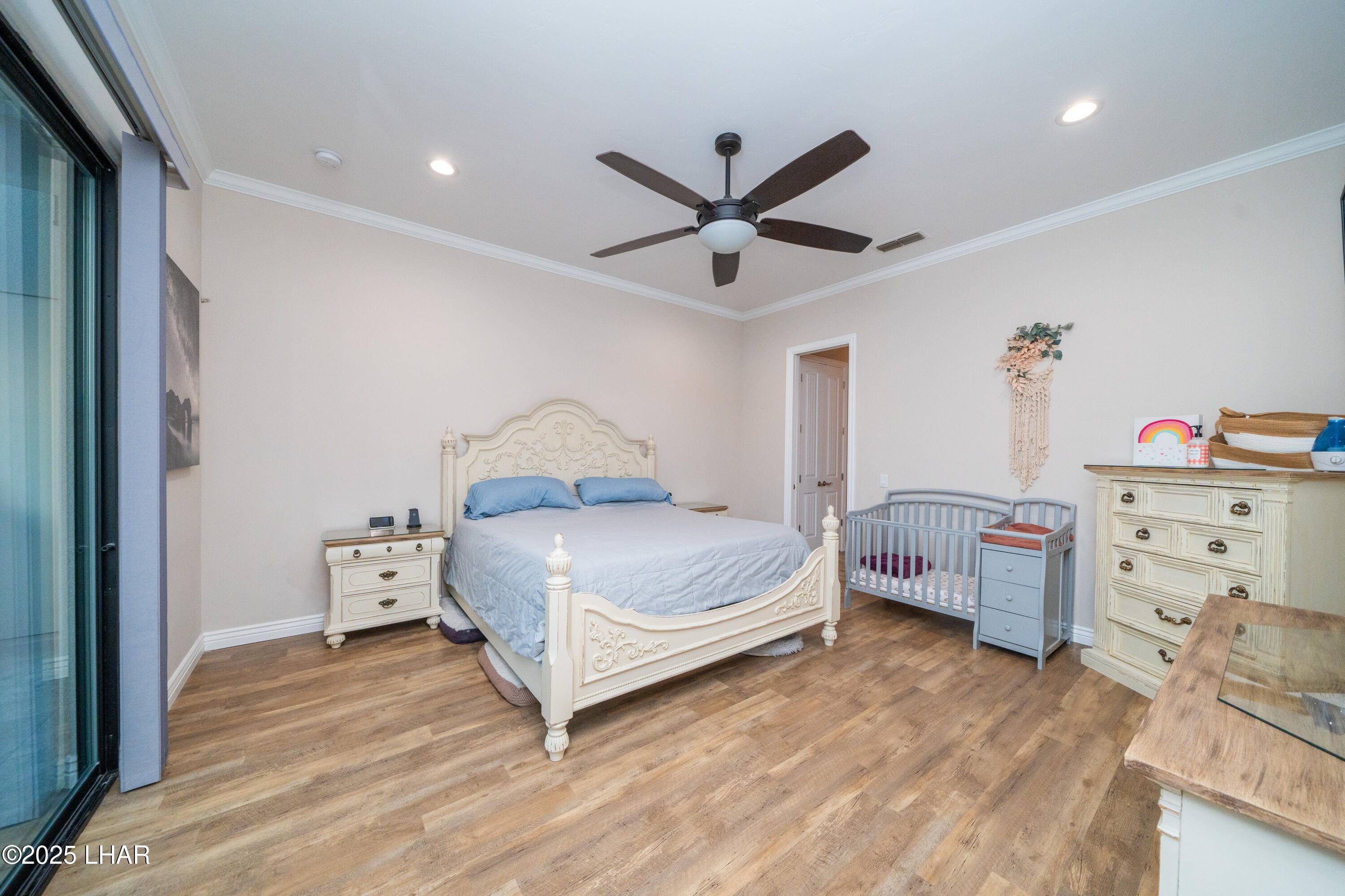 Lake Havasu City, Arizona, 86403, United States, 3 Bedrooms Bedrooms, ,4 BathroomsBathrooms,Residential,For Sale,1827027