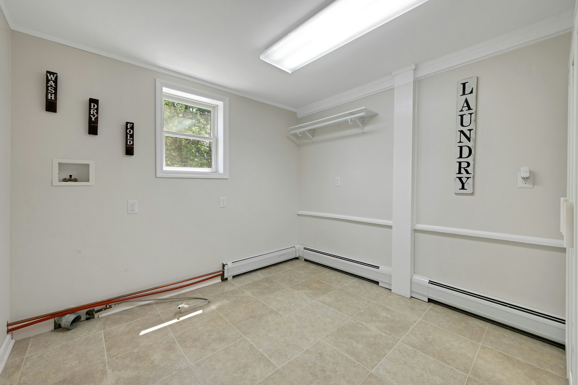 Boonton, New Jersey, 07005, United States, 3 Bedrooms Bedrooms, ,4 BathroomsBathrooms,Residential,For Sale,1974319