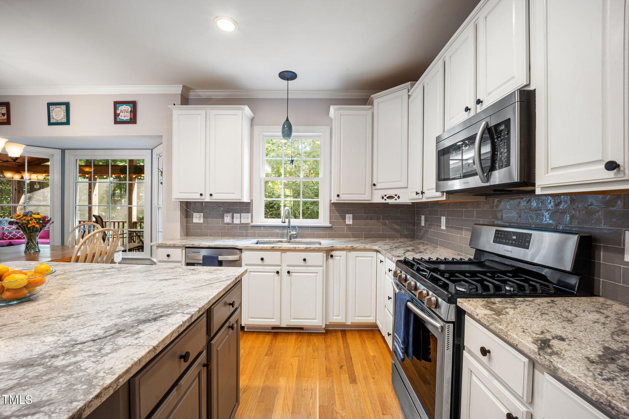 Apex, North Carolina, 27502, United States, 4 Bedrooms Bedrooms, ,3 BathroomsBathrooms,Residential,For Sale,1939175
