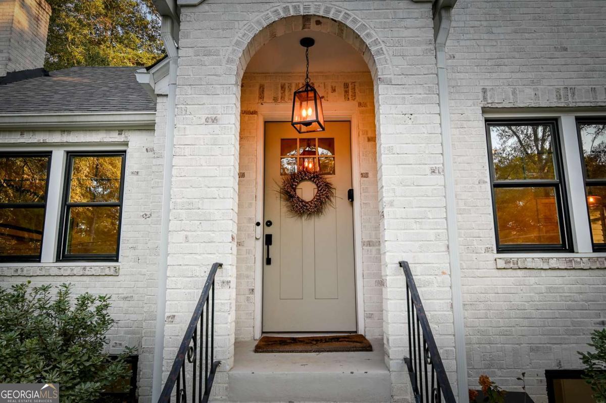 Athens, Georgia, 30606, United States, 4 Bedrooms Bedrooms, ,3 BathroomsBathrooms,Residential,For Sale,1988193