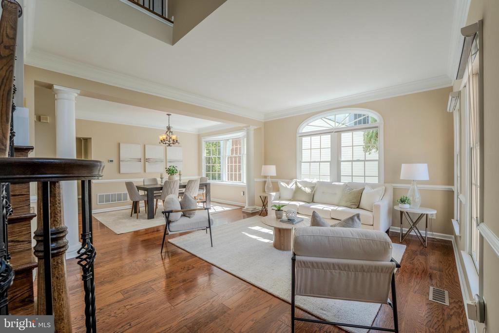 Reston, Virginia, 20194, United States, 4 Bedrooms Bedrooms, ,4 BathroomsBathrooms,Residential,For Sale,2047998