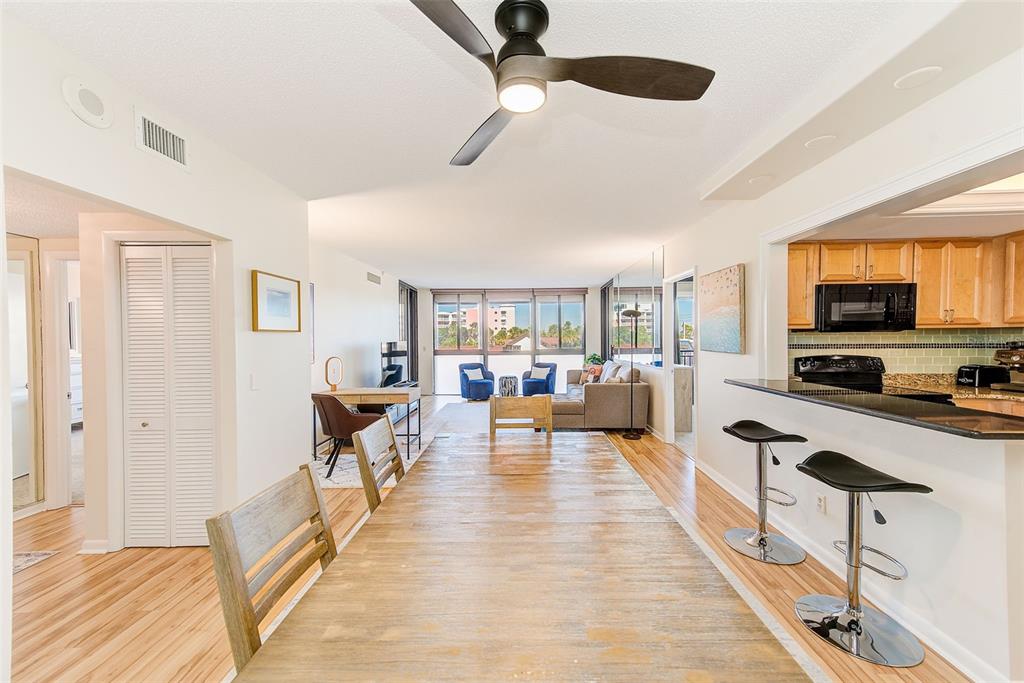 St Pete Beach, Florida, 33706, United States, 2 Bedrooms Bedrooms, ,2 BathroomsBathrooms,Residential,For Sale,1987564