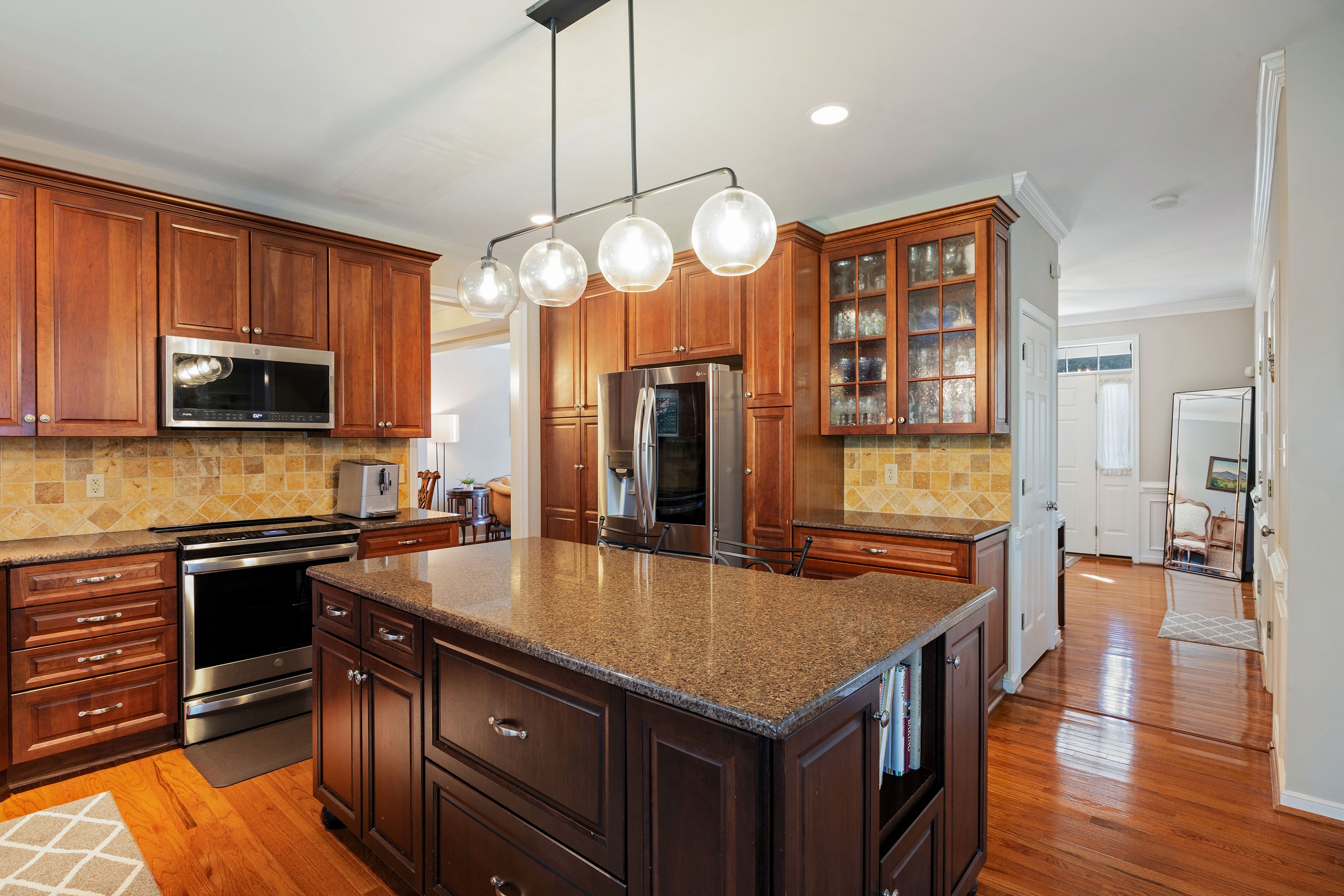  11812 Autumnwood Court, Glen Allen, VA 23059 - 物件實景