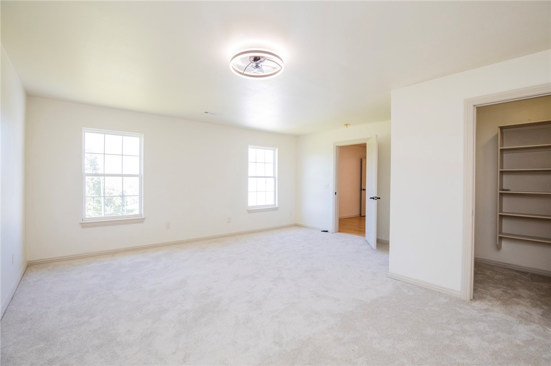 Siloam Springs, Arkansas, 72761, United States, 6 Bedrooms Bedrooms, ,4 BathroomsBathrooms,Residential,For Sale,1906870