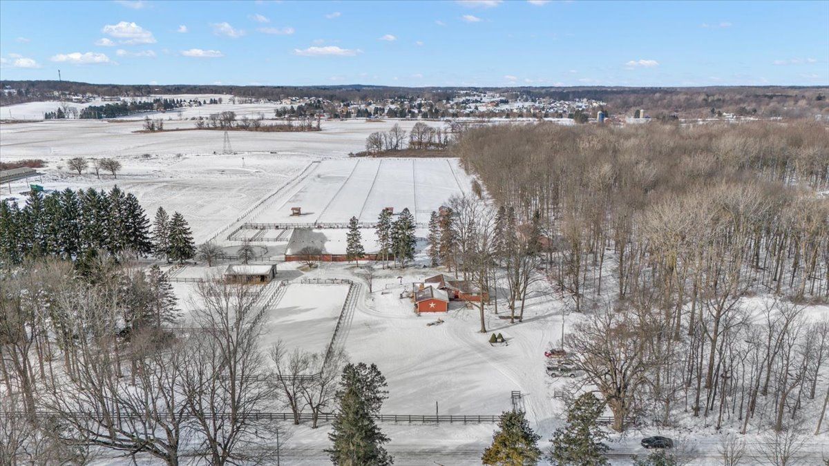 Metamora, Michigan, 48455, United States, 3 Bedrooms Bedrooms, ,2 BathroomsBathrooms,Residential,For Sale,1705008