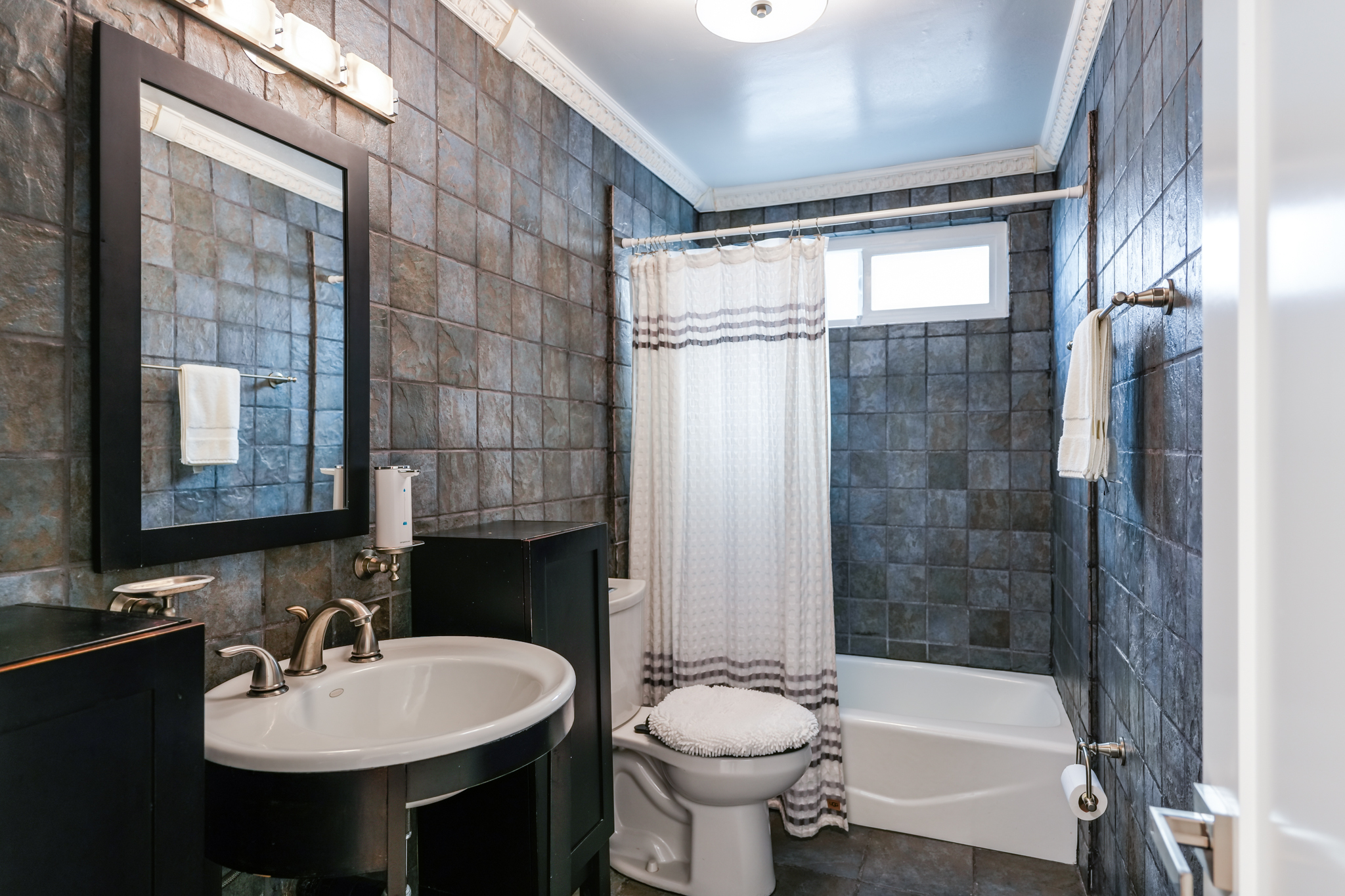  441 Raymond Avenue - 物件實景