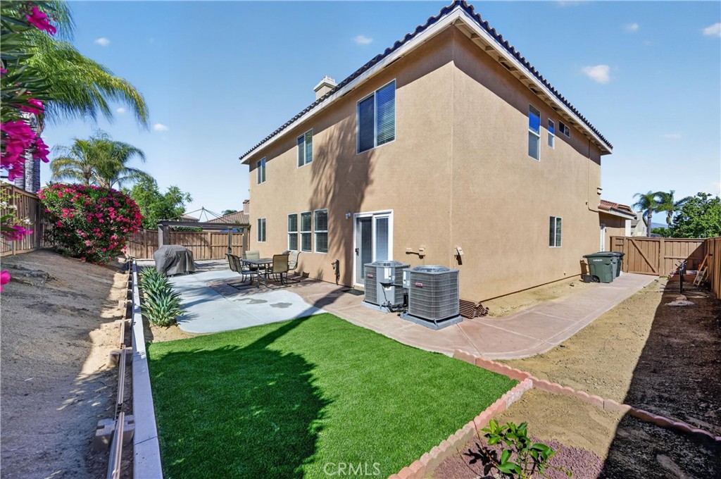 Hemet, California, 92545, United States, 6 Bedrooms Bedrooms, ,3 BathroomsBathrooms,Residential,For Sale,2044409