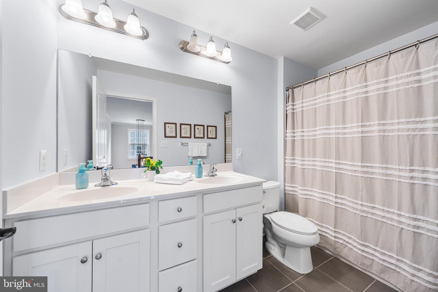 West Chester, Pennsylvania, 19382, United States, 4 Bedrooms Bedrooms, ,5 BathroomsBathrooms,Residential,For Sale,1890694