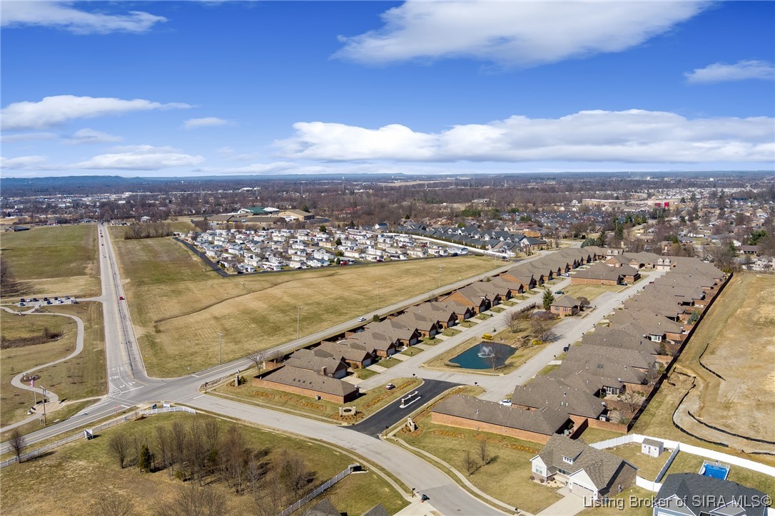 Jeffersonville, Indiana, 47130, United States, 3 Bedrooms Bedrooms, ,2 BathroomsBathrooms,Residential,For Sale,1752485