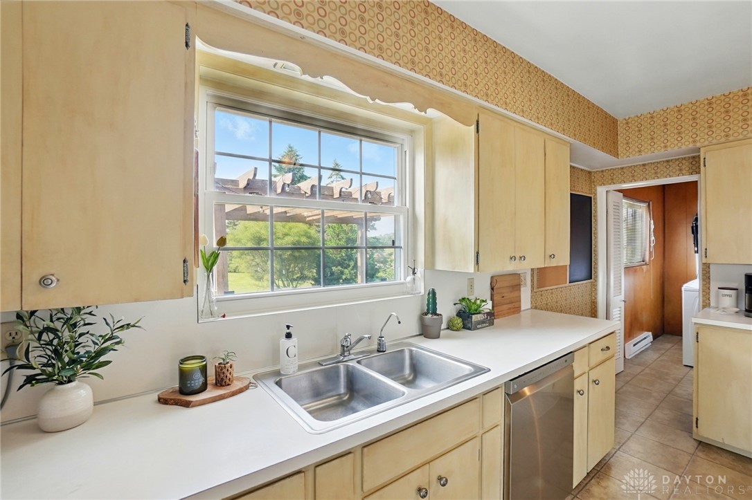 Covington, Ohio, 45318, United States, 2 Bedrooms Bedrooms, ,2 BathroomsBathrooms,Residential,For Sale,1890337