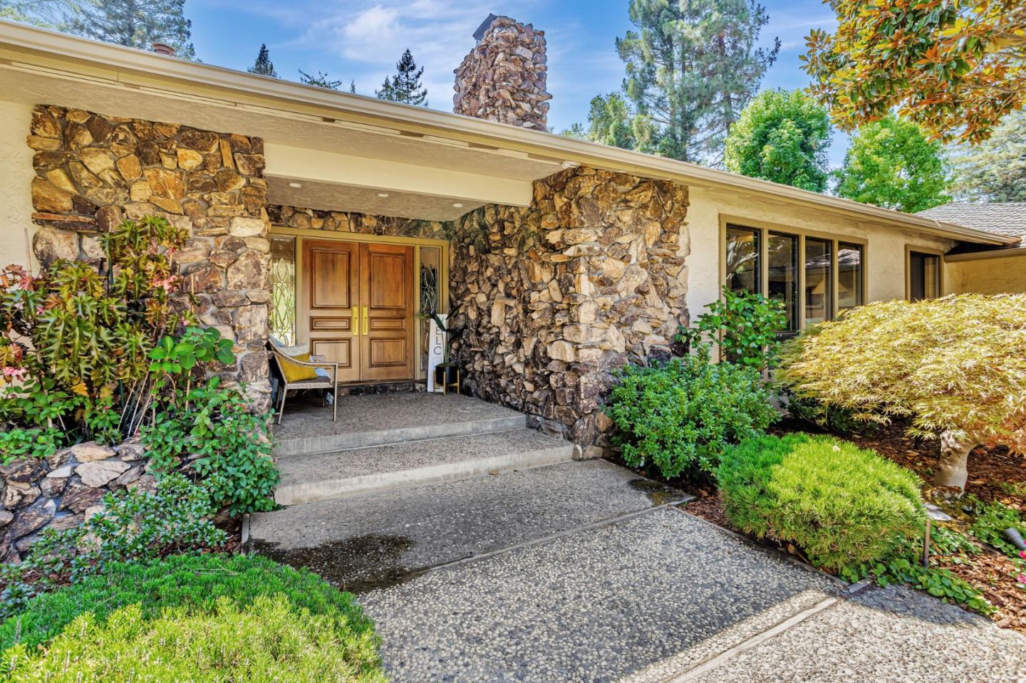 Saratoga, California, 95070, United States, 4 Bedrooms Bedrooms, ,4 BathroomsBathrooms,Residential,For Sale,1942140