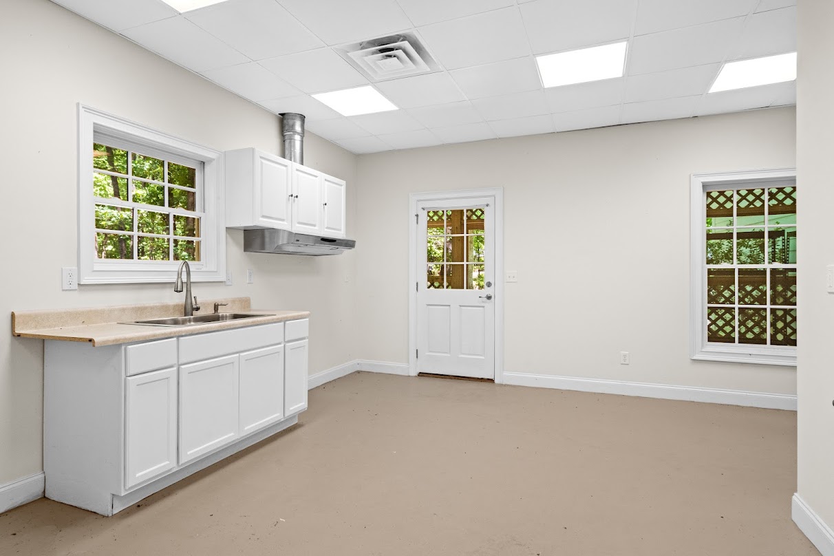 Villa Rica, Georgia, 30180, United States, 7 Bedrooms Bedrooms, ,9 BathroomsBathrooms,Residential,For Sale,1982750