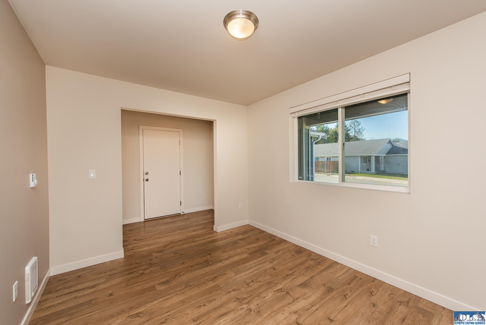 Port Angeles, Washington, 98362, United States, 3 Bedrooms Bedrooms, ,2 BathroomsBathrooms,Residential,For Sale,1964225