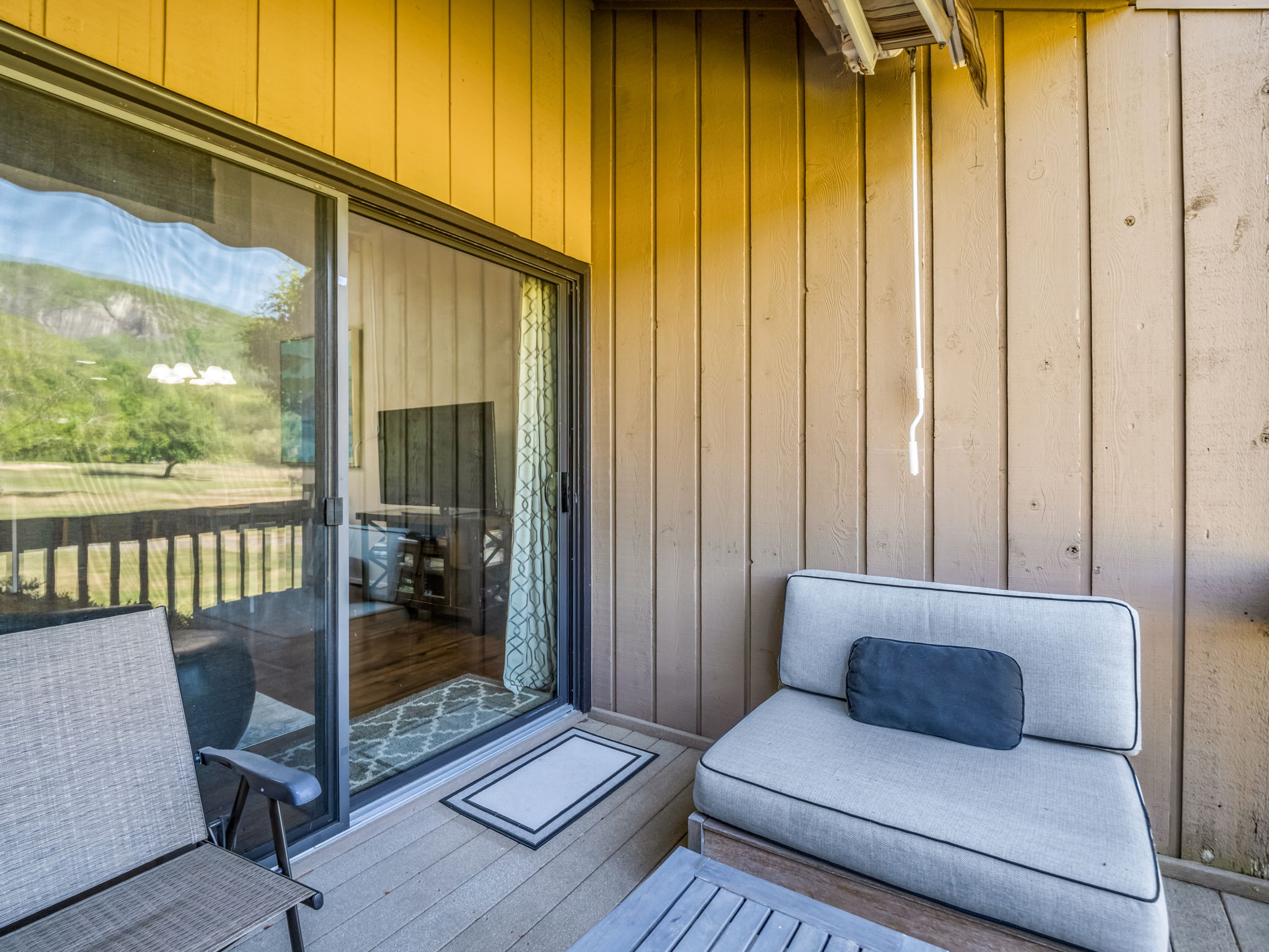  182 W. Lake Dr. S. - 物件實景