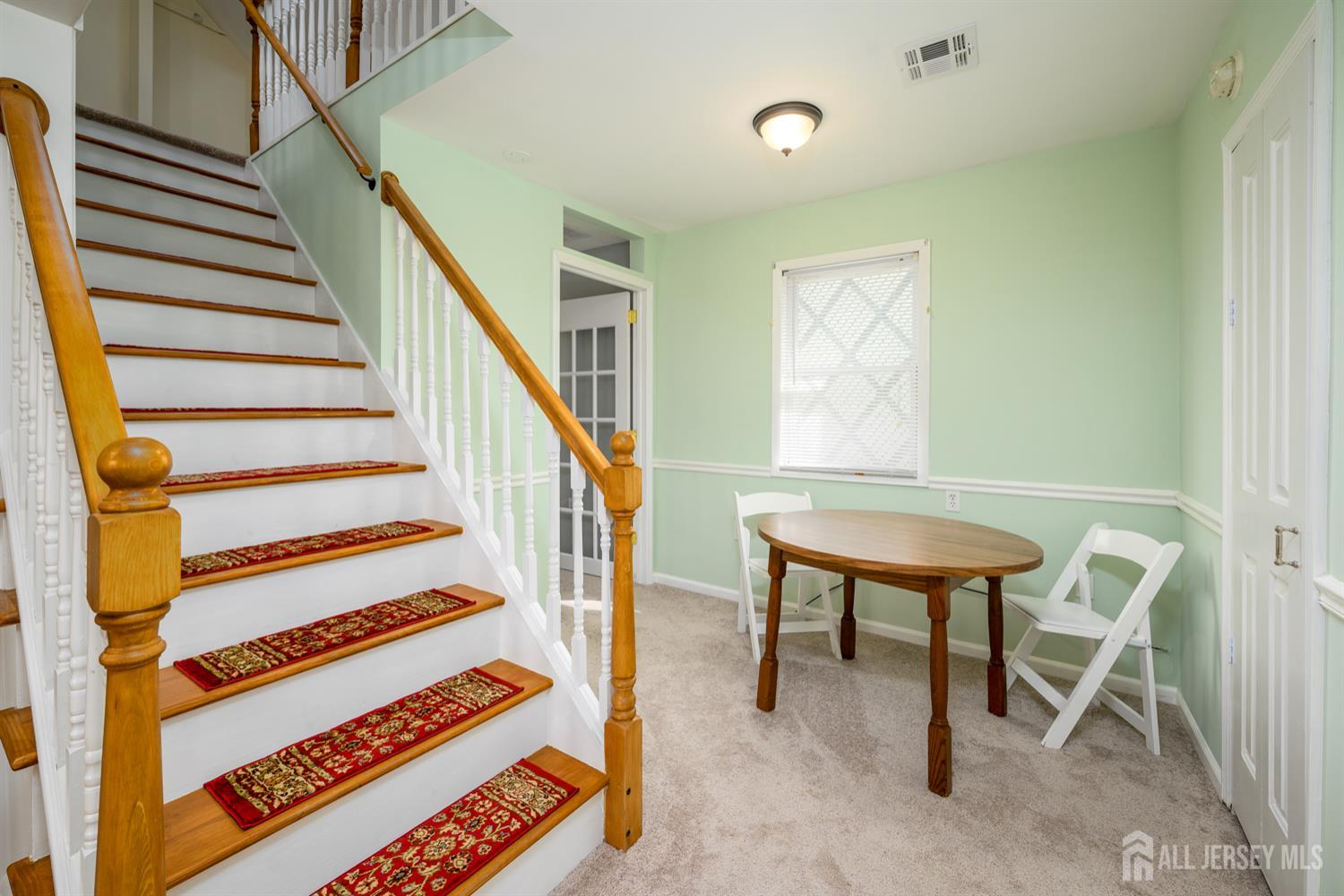 Edison, New Jersey, 08817, United States, 3 Bedrooms Bedrooms, ,2 BathroomsBathrooms,Residential,For Sale,1958154