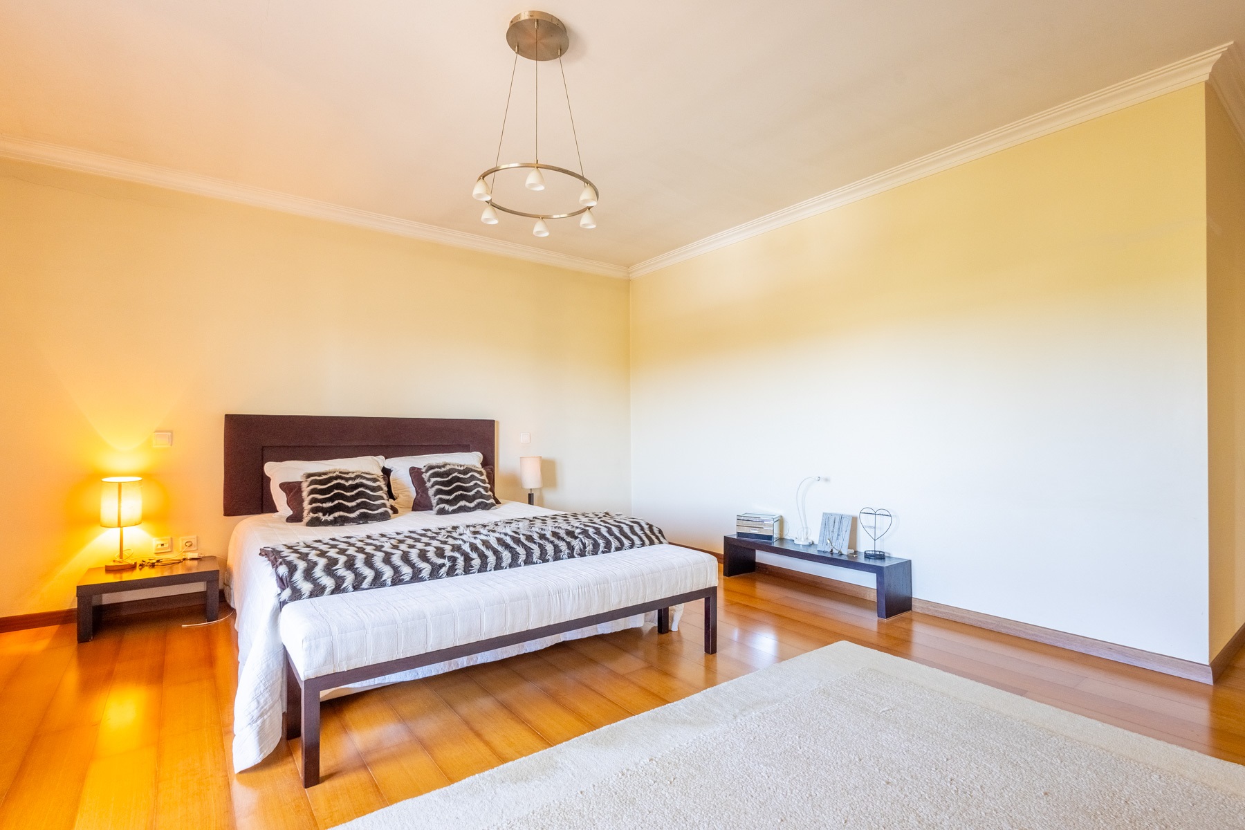 Detached house, 8 bedrooms, for Sale - 物件實景