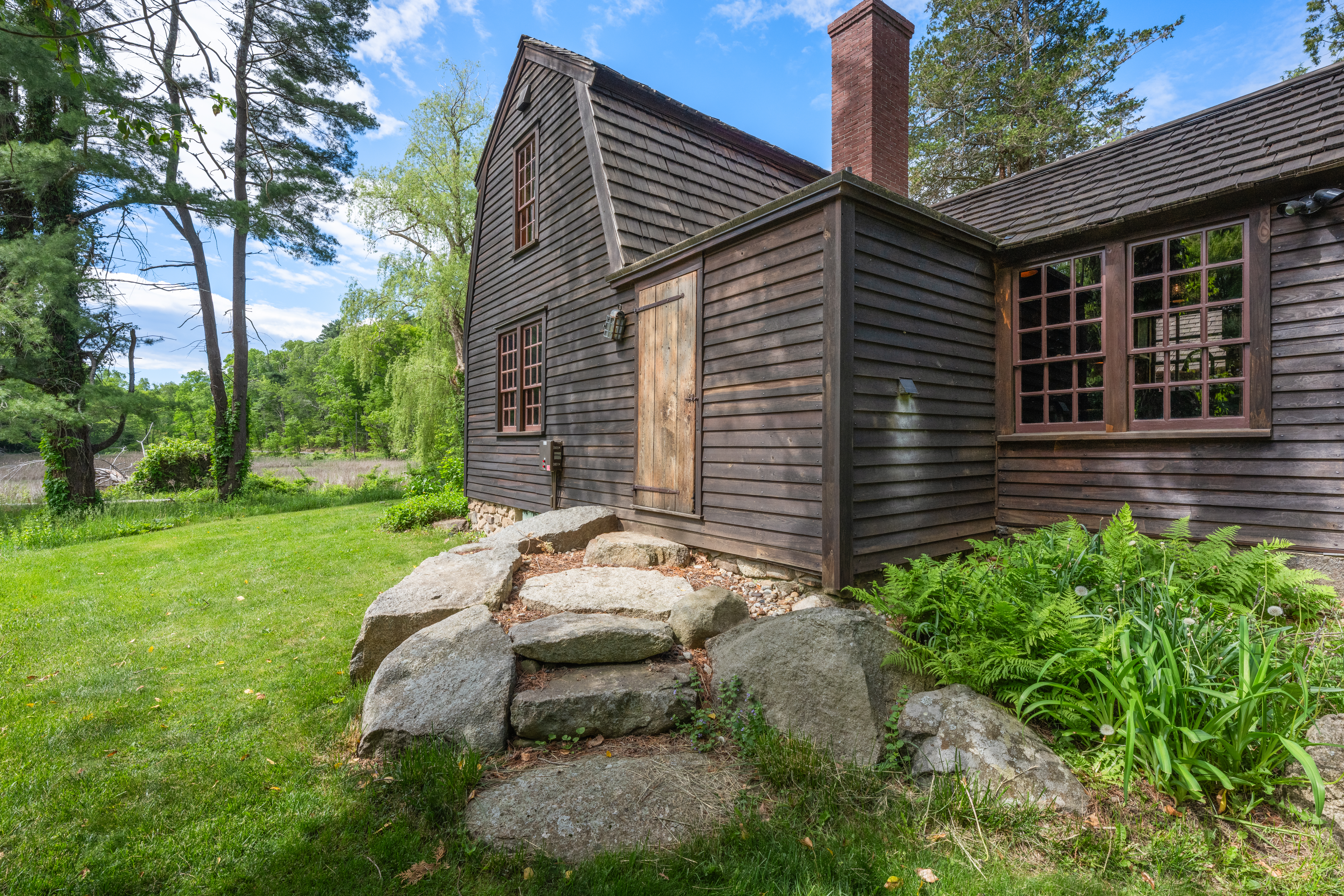  11 Lincoln St, Gloucester, MA, 01930 - 物件實景