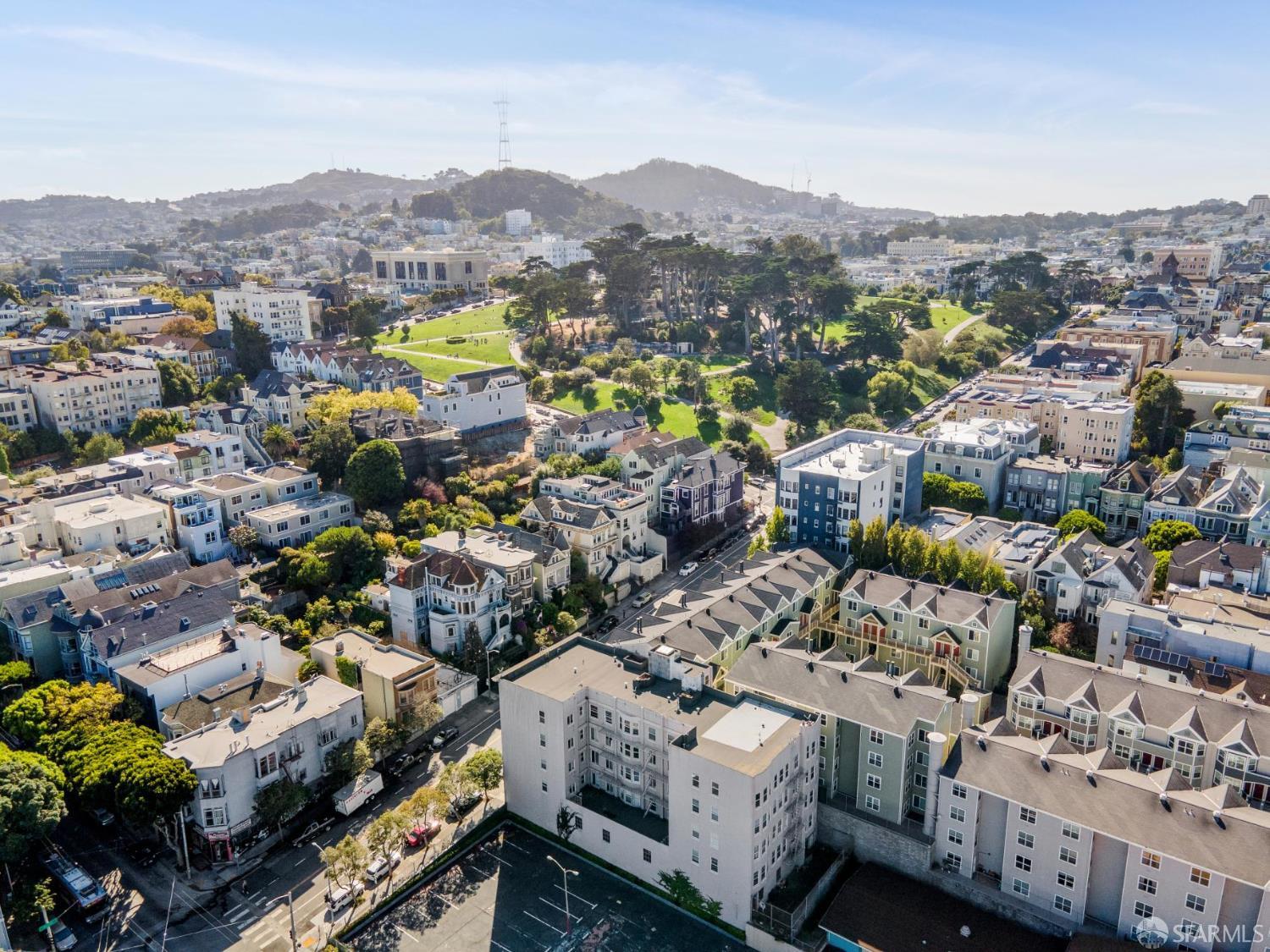 San Francisco, California, 94117, United States, 17 Bedrooms Bedrooms, ,Residential,For Sale,1994425