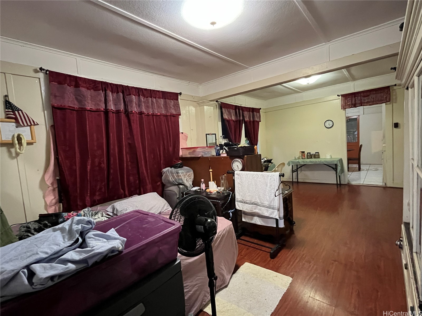 Honolulu, Hawaii, 96819, United States, 3 Bedrooms Bedrooms, ,2 BathroomsBathrooms,Residential,For Sale,1989154