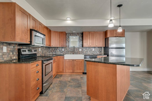 Providence, Utah, 84332, United States, 8 Bedrooms Bedrooms, ,5 BathroomsBathrooms,Residential,For Sale,1944901
