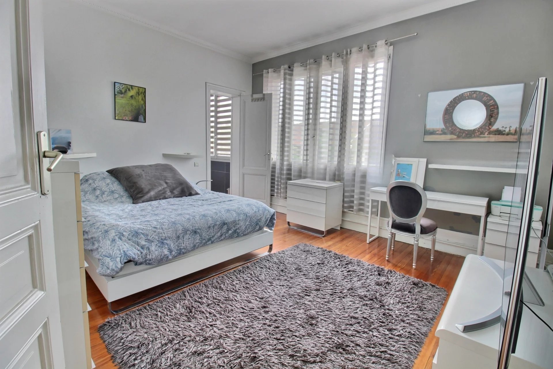 Bordeaux, New Aquitaine, 33000, FR, 6 Bedrooms Bedrooms, ,4 BathroomsBathrooms,Residential,For Sale,1254015