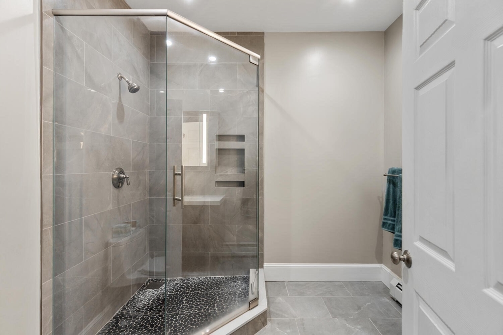 Malden, Massachusetts, 02148, United States, 5 Bedrooms Bedrooms, ,3 BathroomsBathrooms,Residential,For Sale,2033163