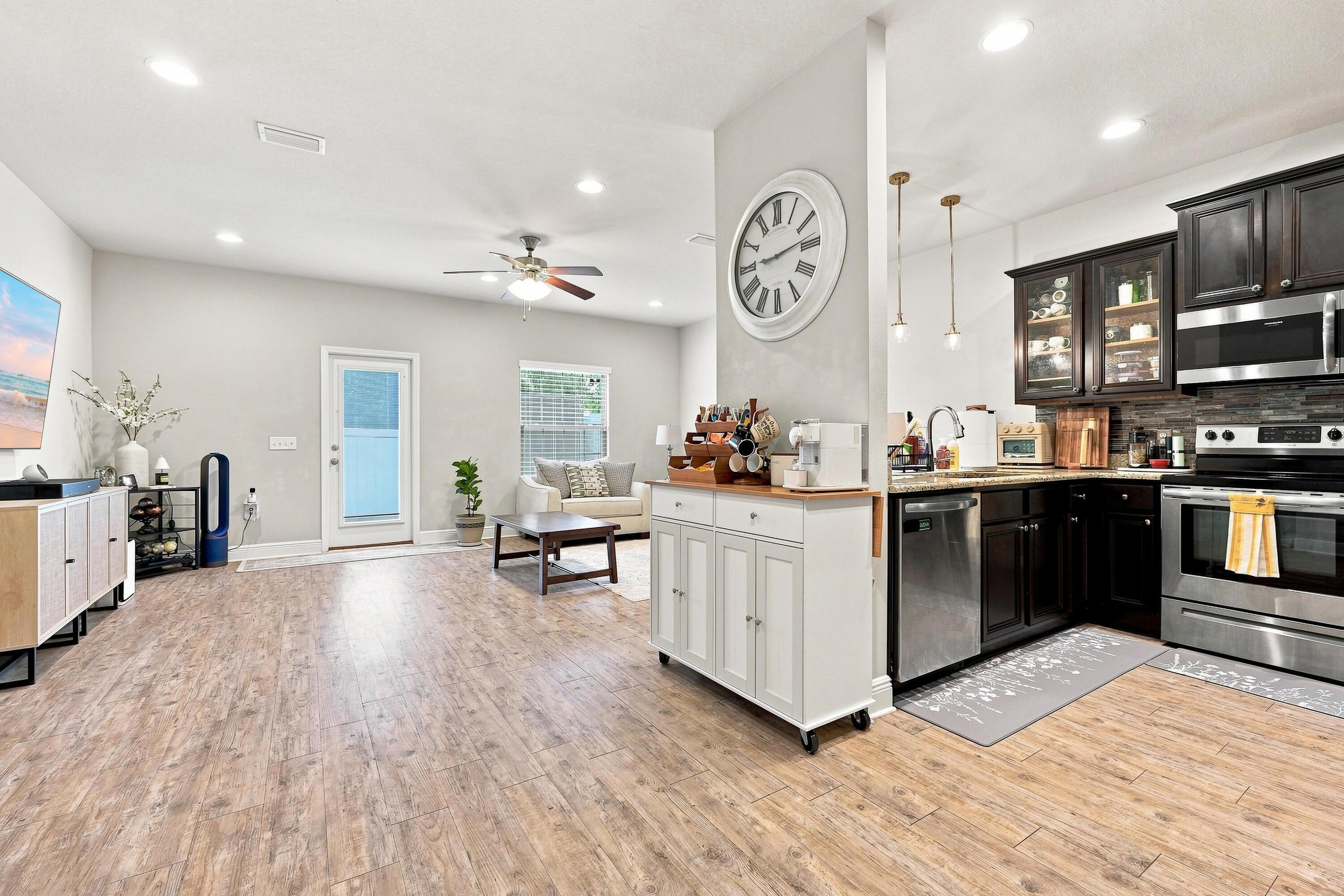 Brown Pelican Cir, Navarre, FL 32566 #1