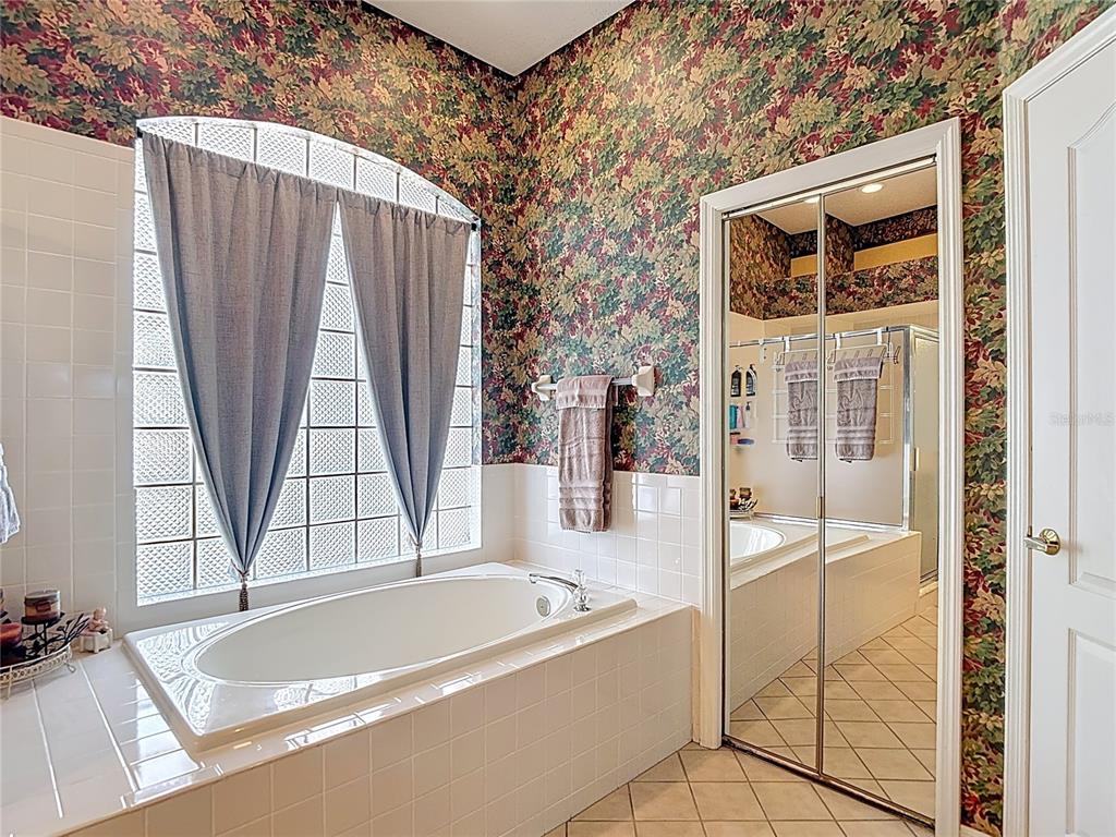 Lutz, Florida, 33549, United States, 4 Bedrooms Bedrooms, ,3 BathroomsBathrooms,Residential,For Sale,1906710