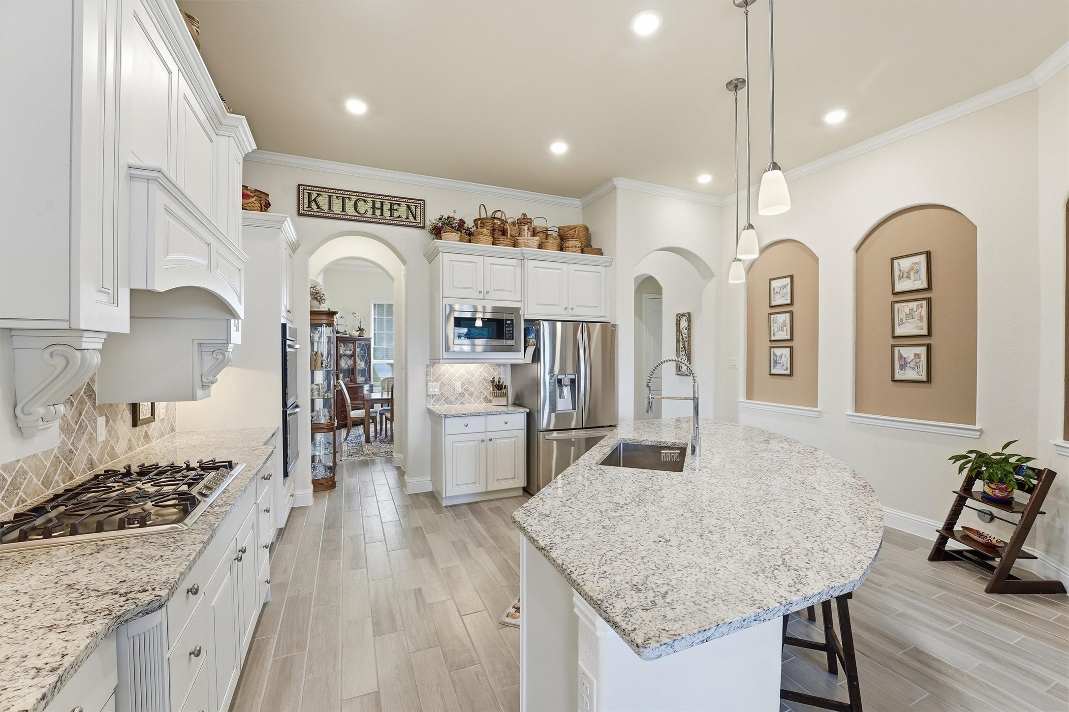  9307 Providence Bend Lane - 物件實景