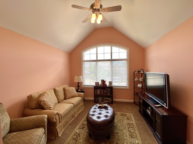 Mokena, Illinois, 60448, United States, 5 Bedrooms Bedrooms, ,4 BathroomsBathrooms,Residential,For Sale,1915819