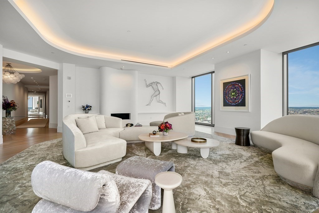 Boston, Massachusetts, 02199, United States, 5 Bedrooms Bedrooms, ,8 BathroomsBathrooms,Residential,For Sale,1906314