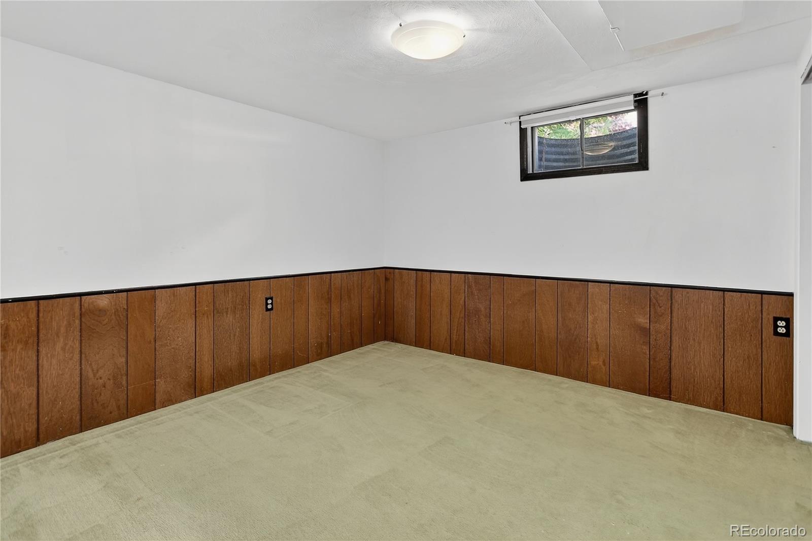 Arvada, Colorado, 80004, United States, 3 Bedrooms Bedrooms, ,1 BathroomBathrooms,Residential,For Sale,1960914