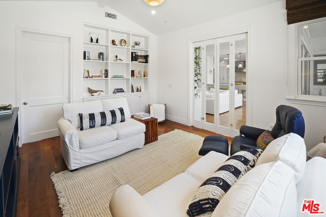 Malibu, California, 90265, United States, 5 Bedrooms Bedrooms, ,5 BathroomsBathrooms,Residential,For Sale,1762119