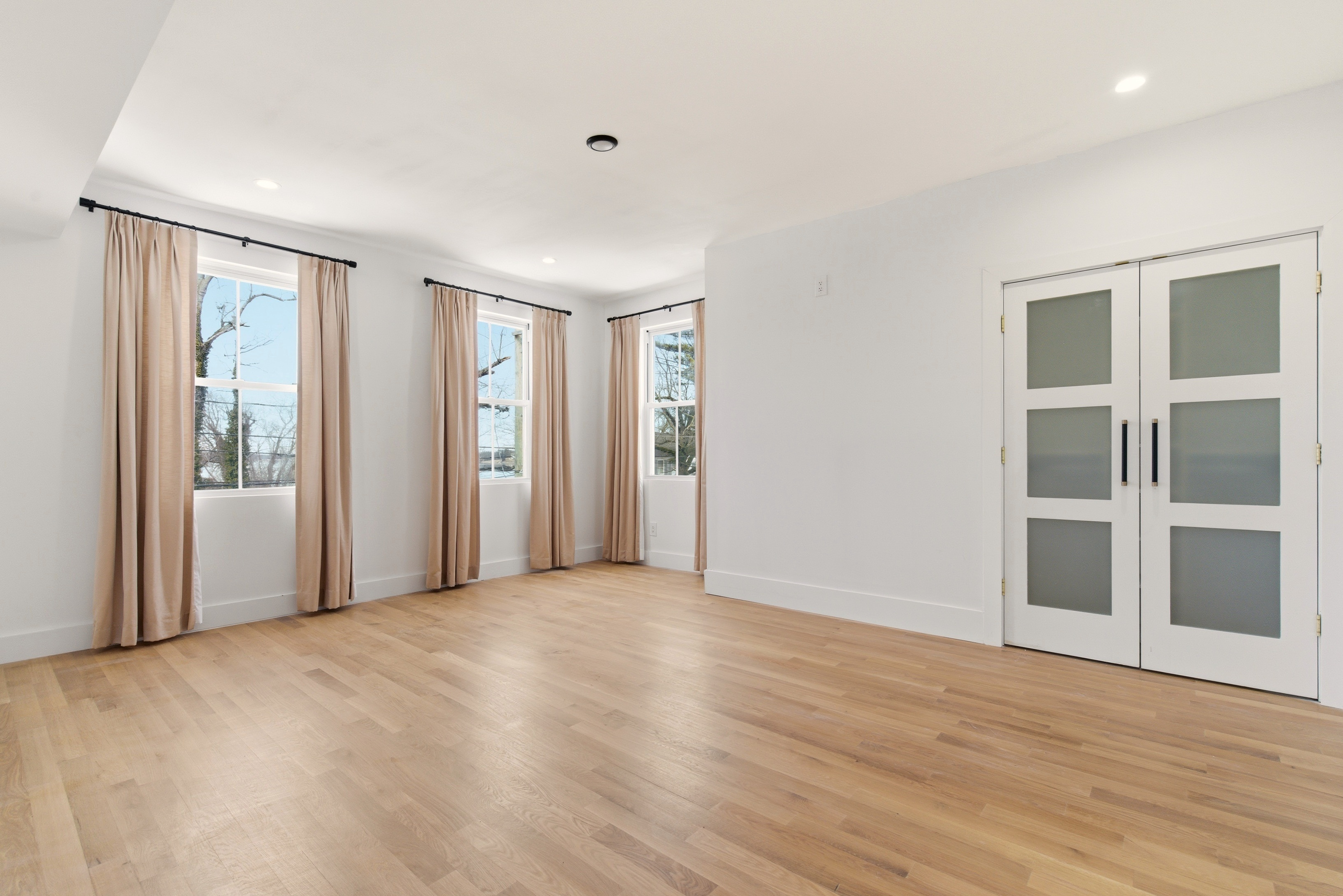  77 Cove Road, Oyster Bay, NY 11771 - 物件實景
