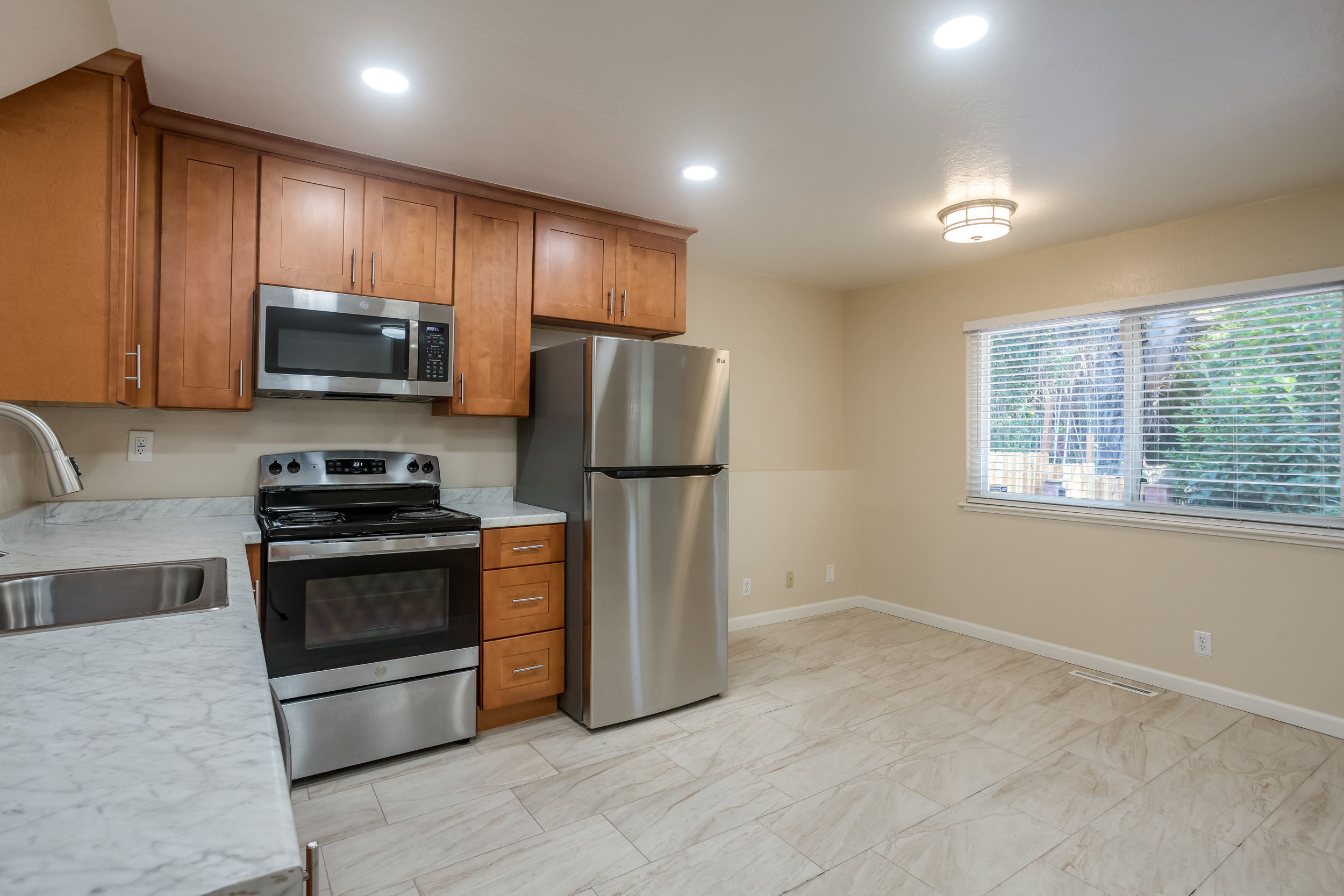 Hayward, California, 94541, United States, 4 Bedrooms Bedrooms, ,3 BathroomsBathrooms,Residential,For Sale,2005558