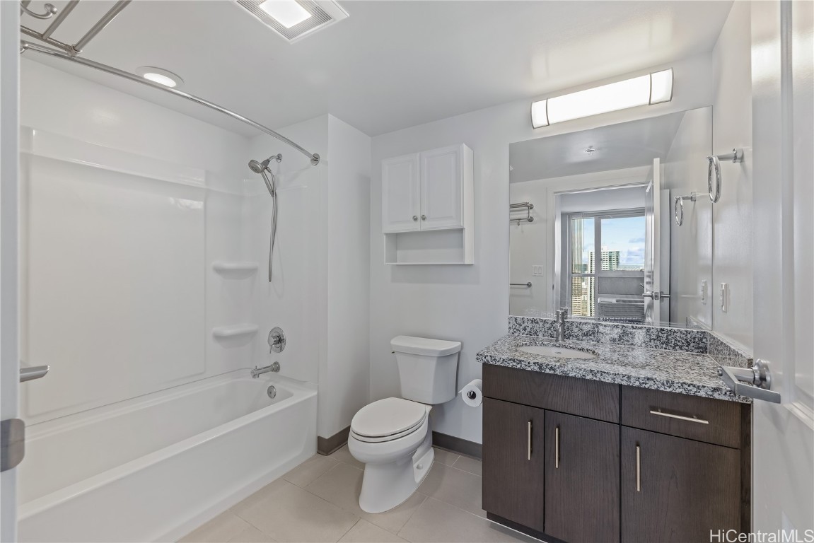 988 Halekauwila Street Unit 3304, Honolulu, Hawaii, 96814, United States, 3 Bedrooms Bedrooms, ,2 BathroomsBathrooms,Residential,For Sale,988 Halekauwila Street Unit 3304,1634686