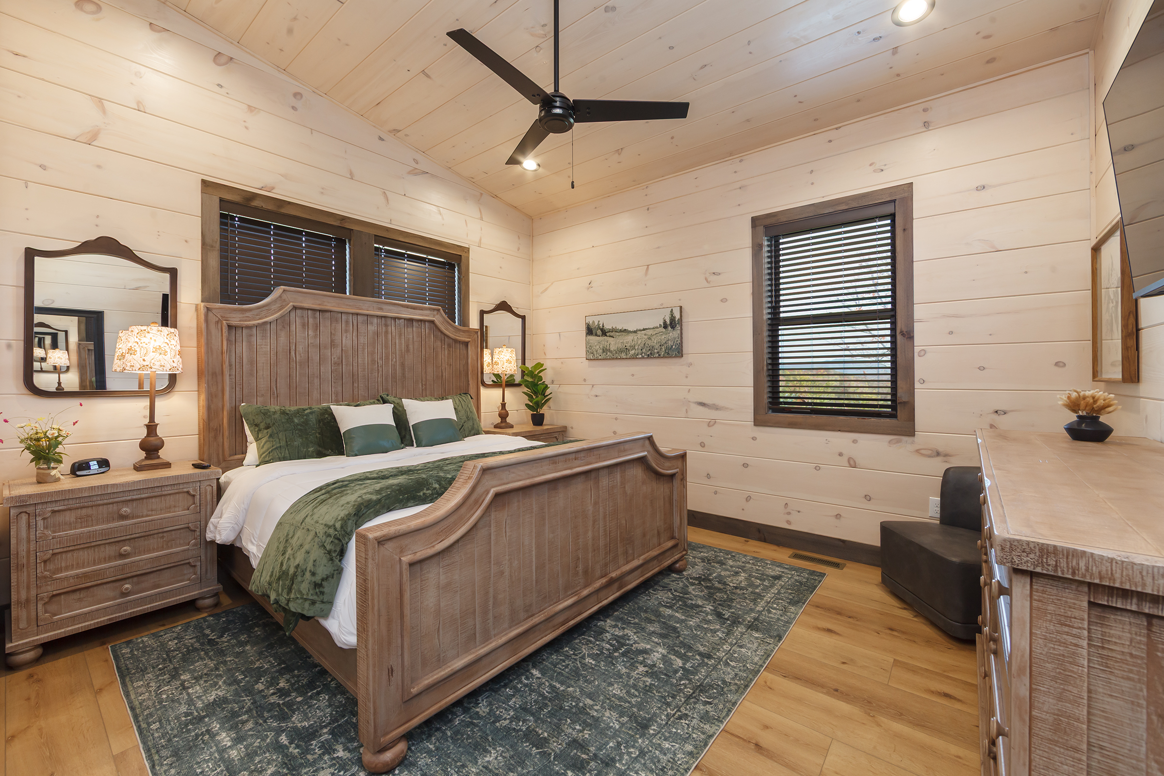 John Sevier, Tennessee, 37876, United States, 6 Bedrooms Bedrooms, ,8 BathroomsBathrooms,Residential,For Sale,2000346