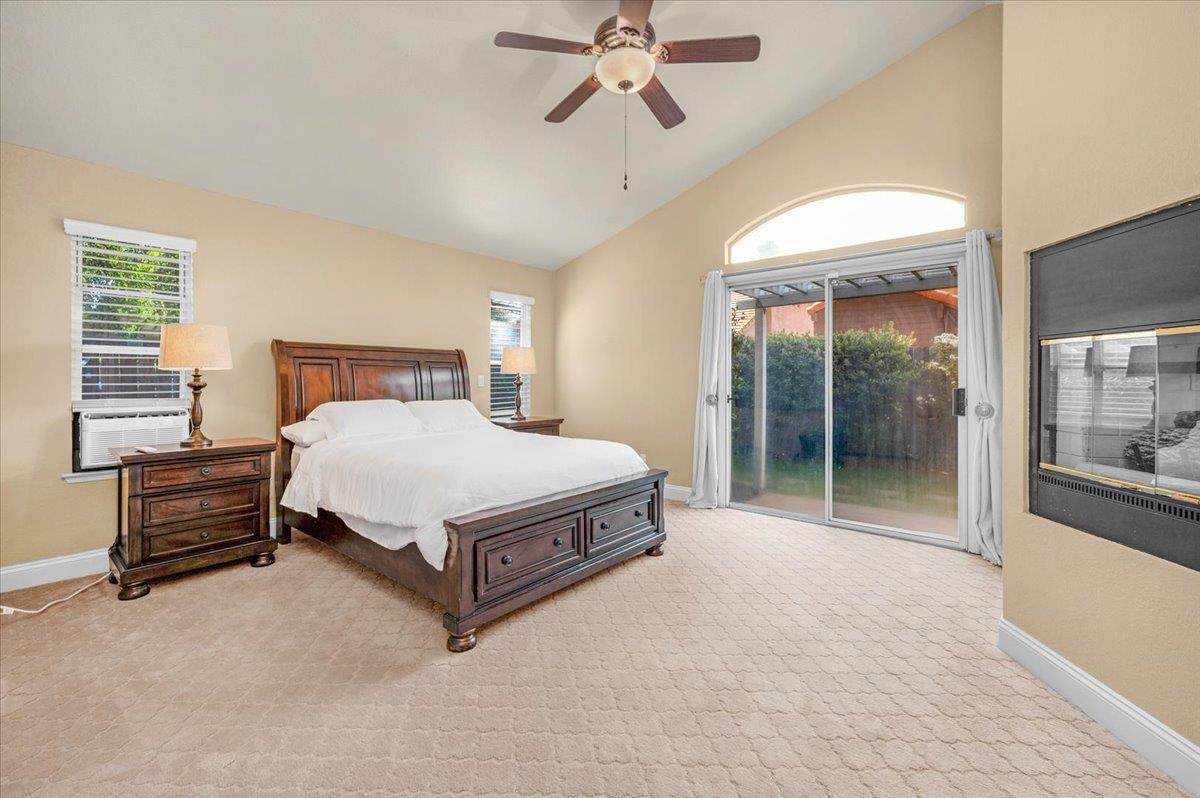 Fresno, California, 93720, United States, 5 Bedrooms Bedrooms, ,3 BathroomsBathrooms,Residential,For Sale,1981916