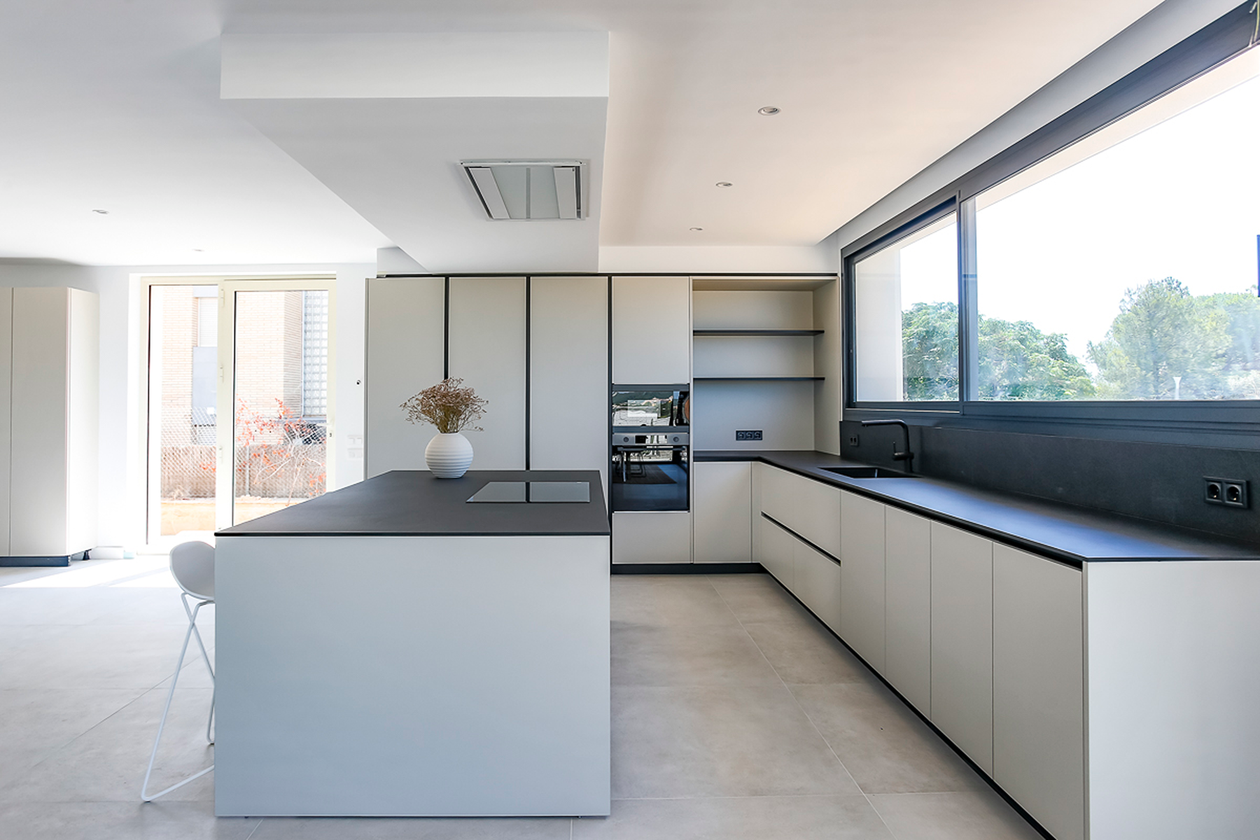  Contemporary villa with sea views in Aragai, Vilanova i la Geltrú - 物件實景