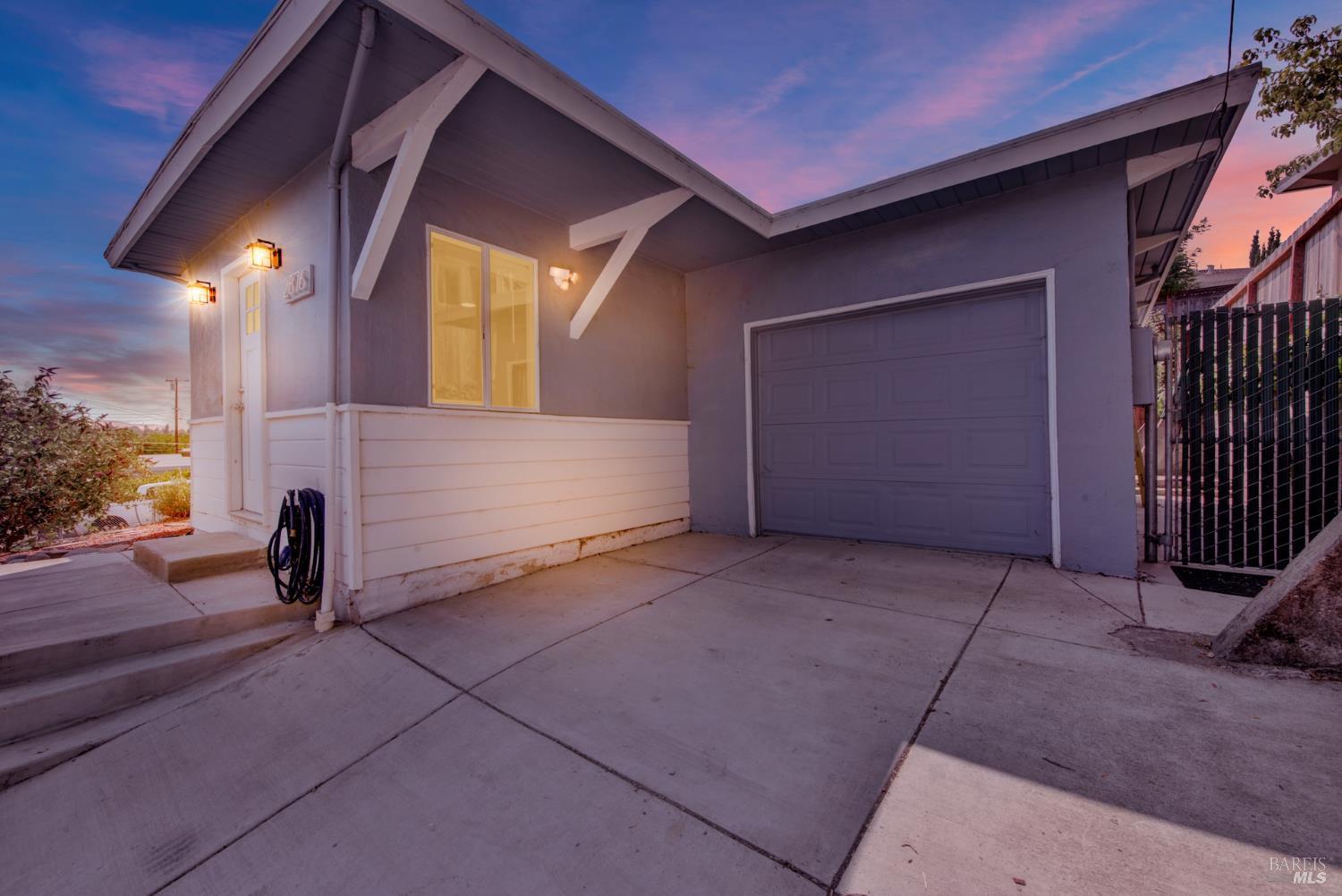Concord, California, 94520, United States, 2 Bedrooms Bedrooms, ,2 BathroomsBathrooms,Residential,For Sale,1898590