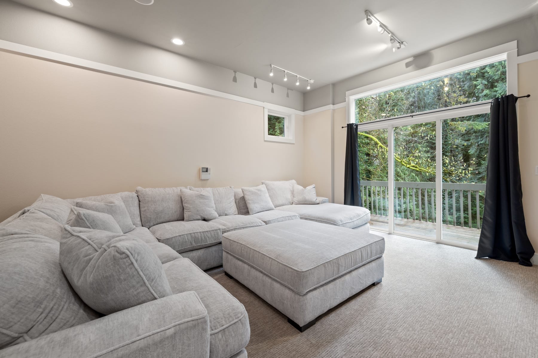  3426 SW ARNOLD ST Portland, OR 97219 - 物件實景