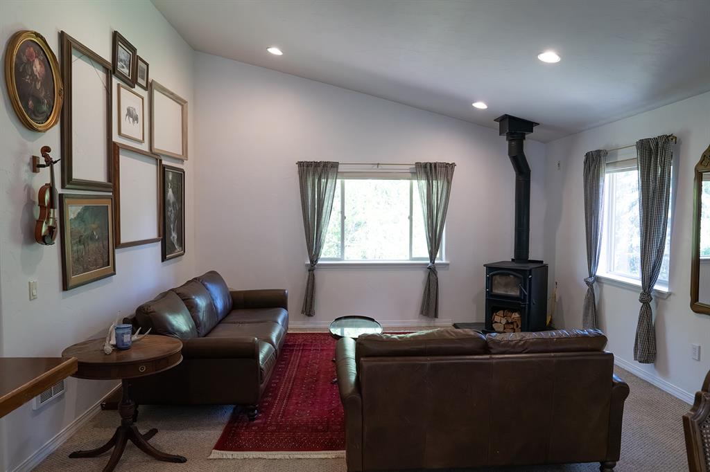 Kalispell, Montana, 59901, United States, 3 Bedrooms Bedrooms, ,3 BathroomsBathrooms,Residential,For Sale,2049347